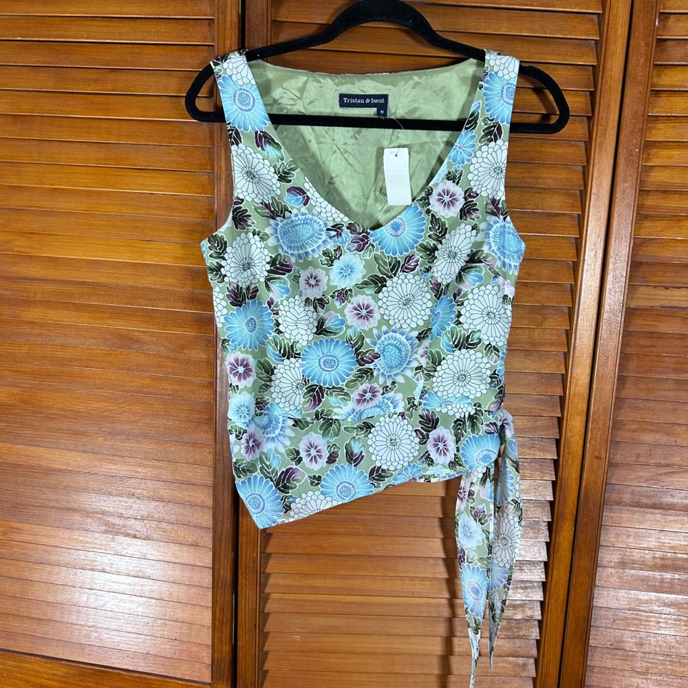 Tristan & Iseut Womens Floral Wrap Side Tie Sleeveless V-Neck Top Size M‎ NWT